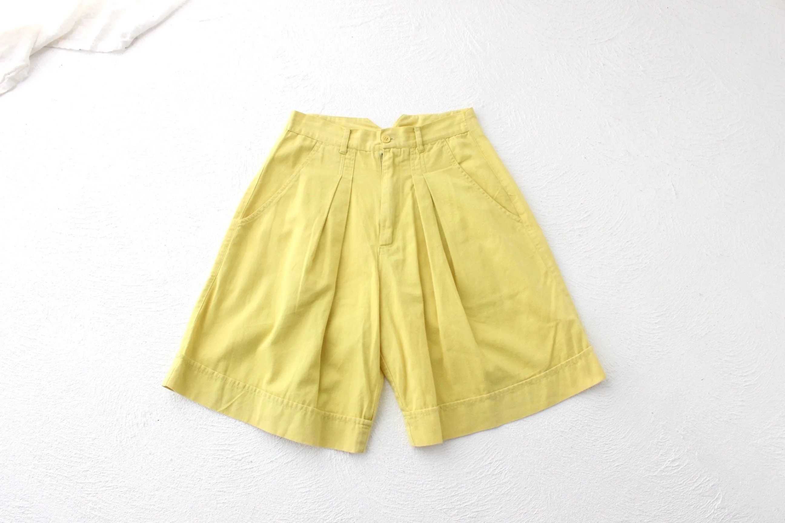 80s European Lemon Yellow Cotton Knee Length Shorts