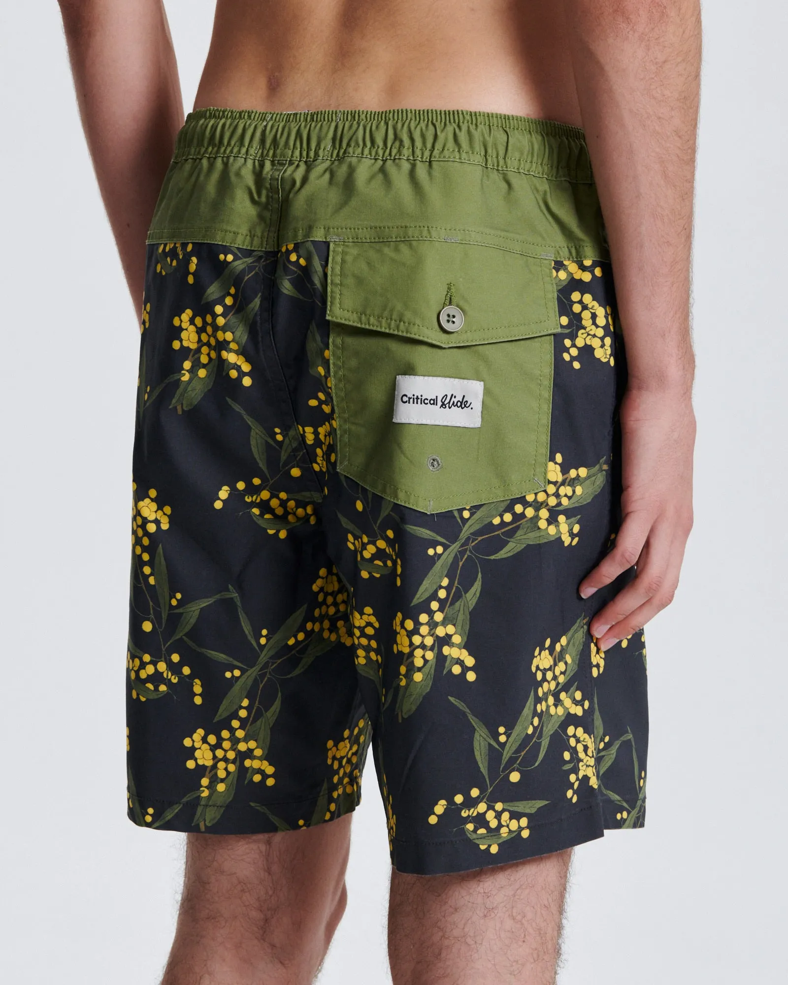 Acarcia Trunk Shorts - Black