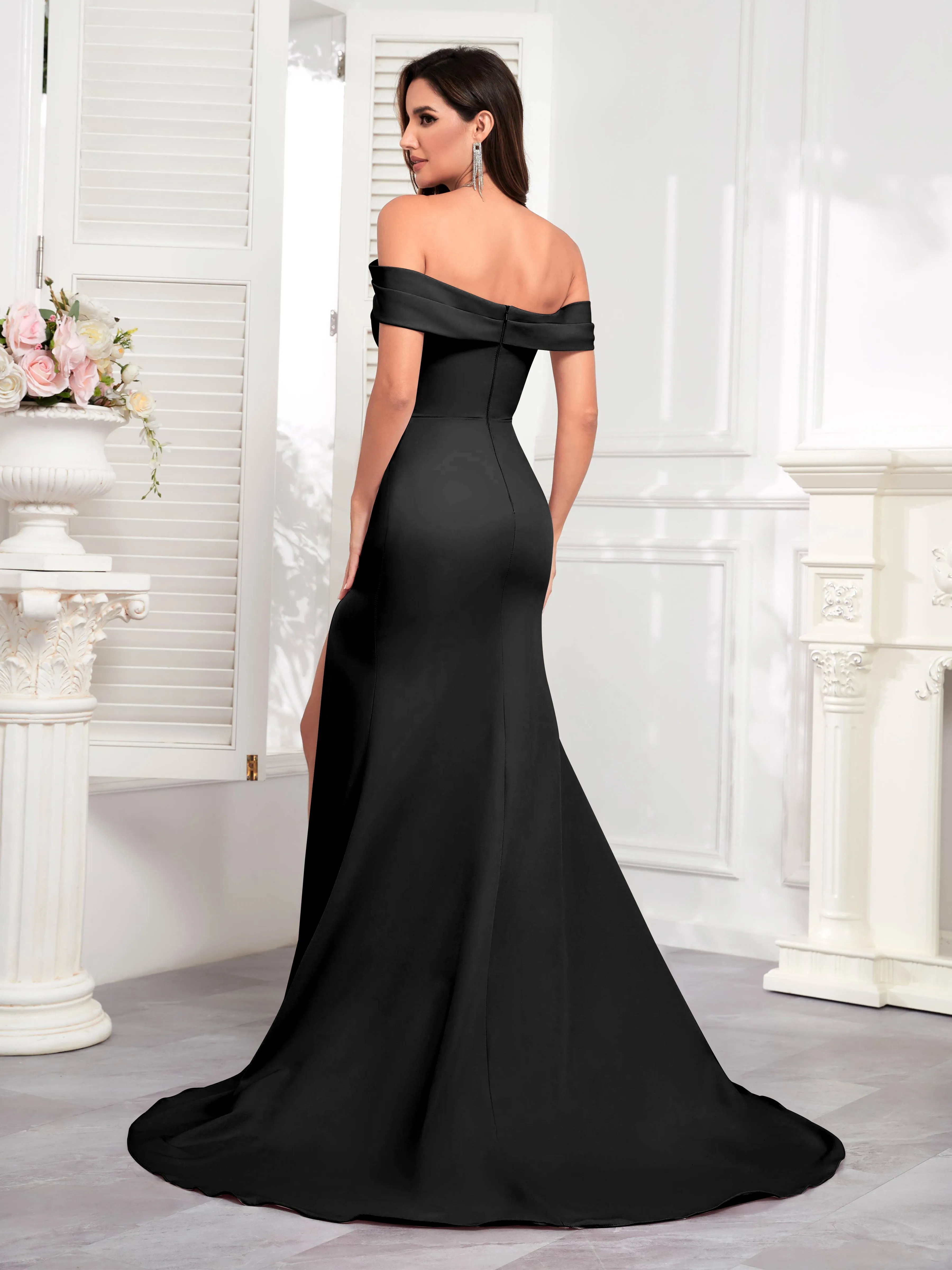 Alexandria Graceful Off the Shoulder Trumpet Train Occasion Dresses