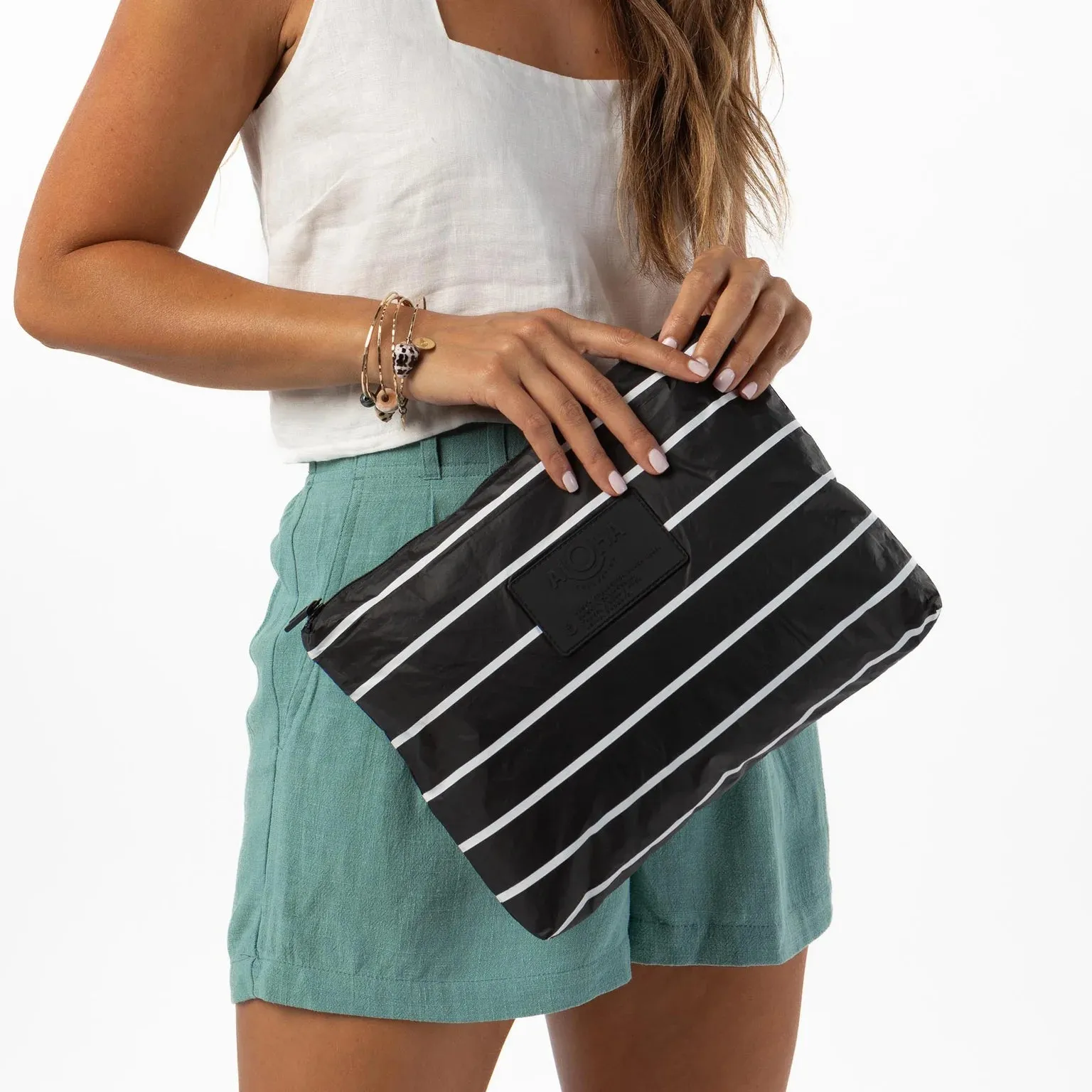 Aloha Mid | Pinstripe White/Black