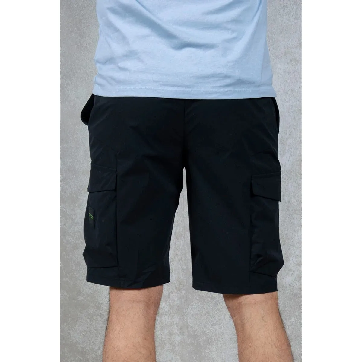 BOSS TAPERED-FIT SHORTS IN EASY-IRON QUICK-DRY POPLIN