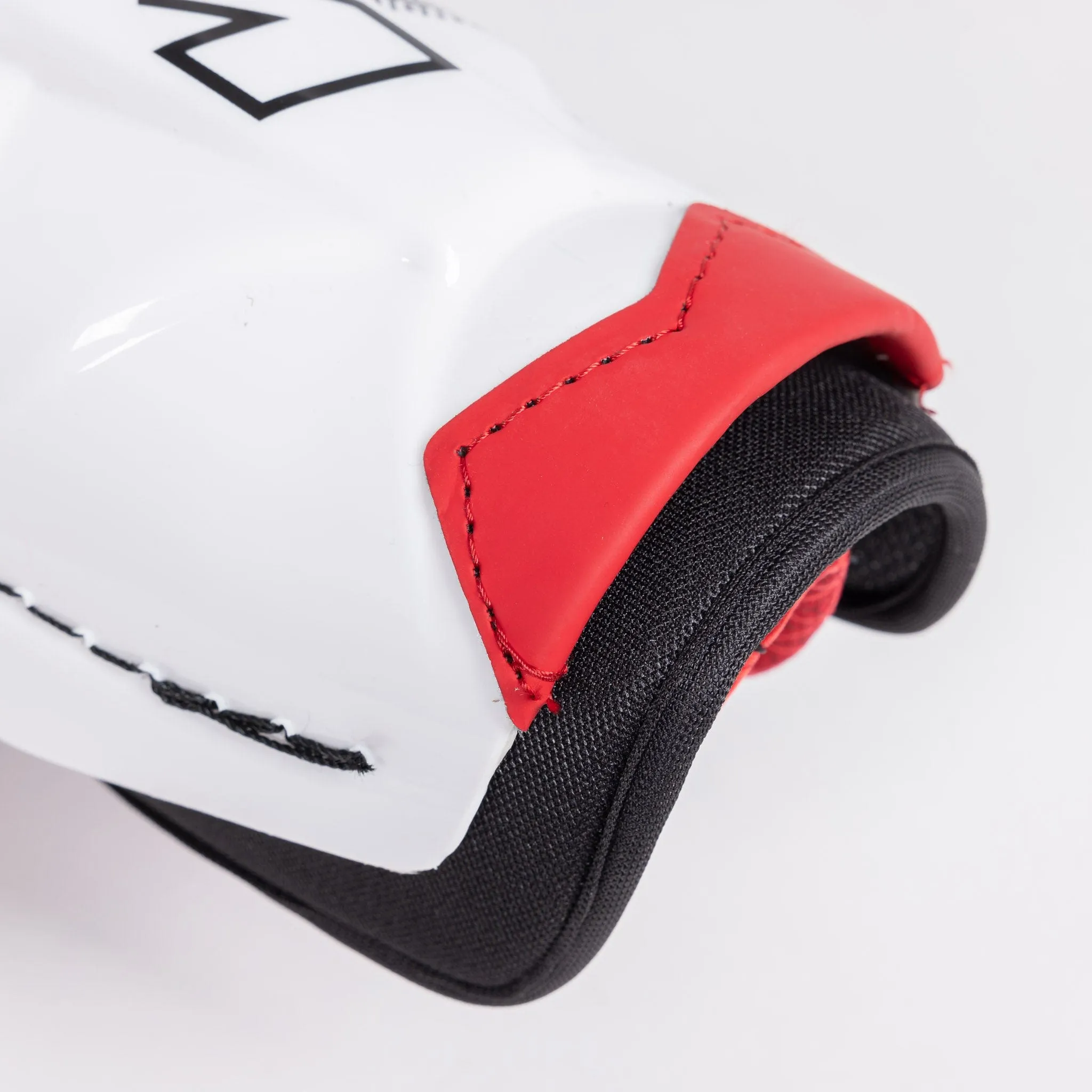 CCM Jetspeed Vibe Junior Hockey Shin Guards