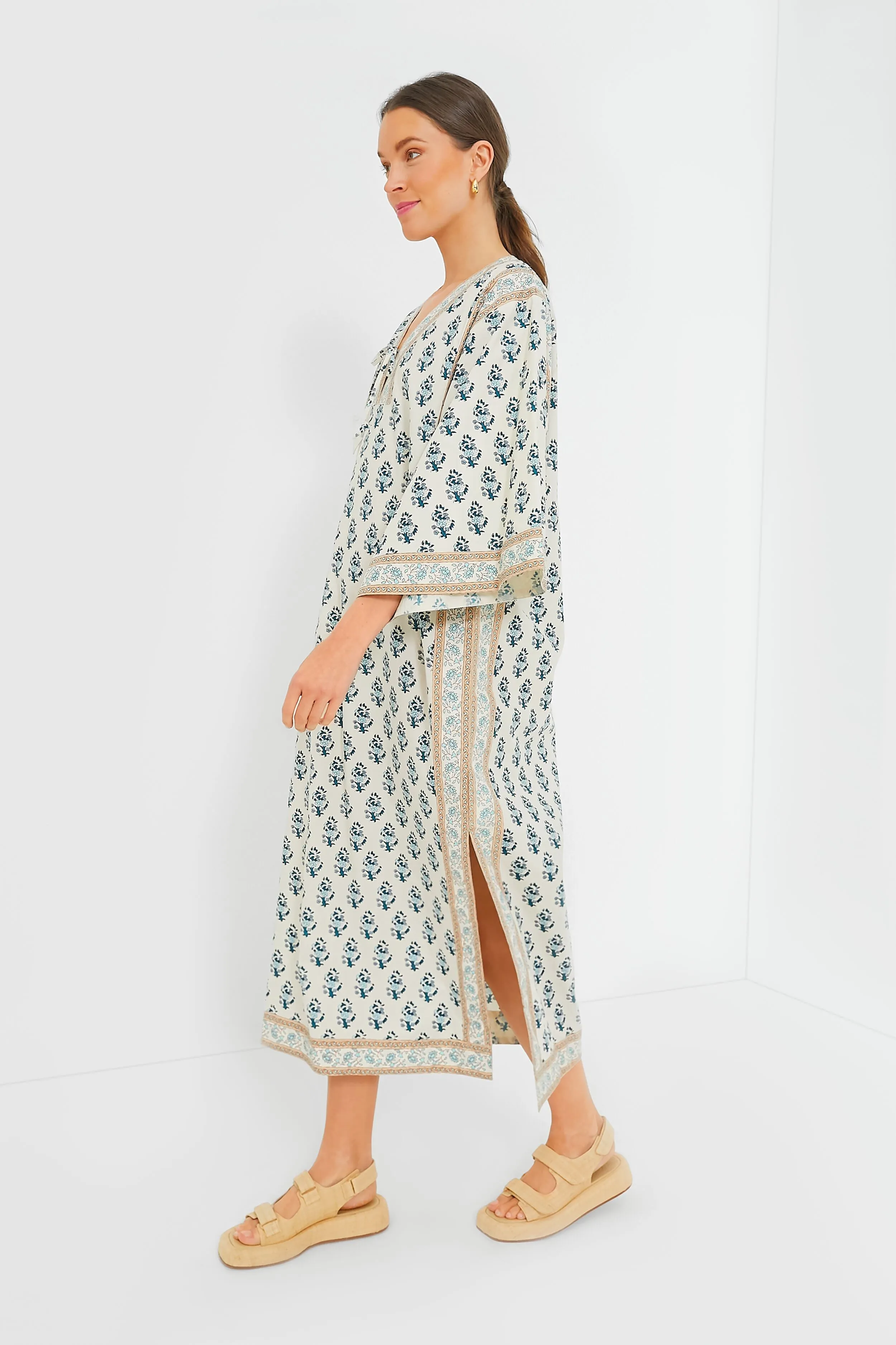 Dainty Hydrangea Alani Caftan