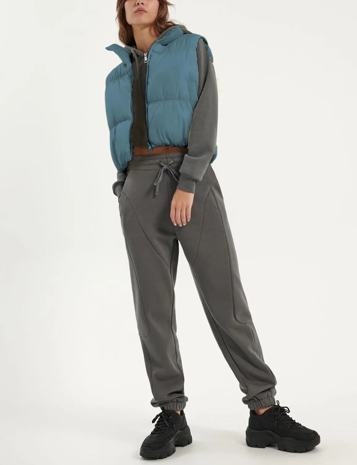 EsheSy Women's Cropped Puffer Vest Stand Collar Full Zip Sleeveless Warm Padded Jacket