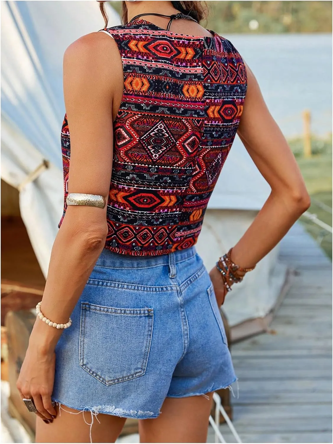 GORGLITTER Women's Embroidered Vest Vintage Sleeveless Open Front Cropped Cardigan Outerwear