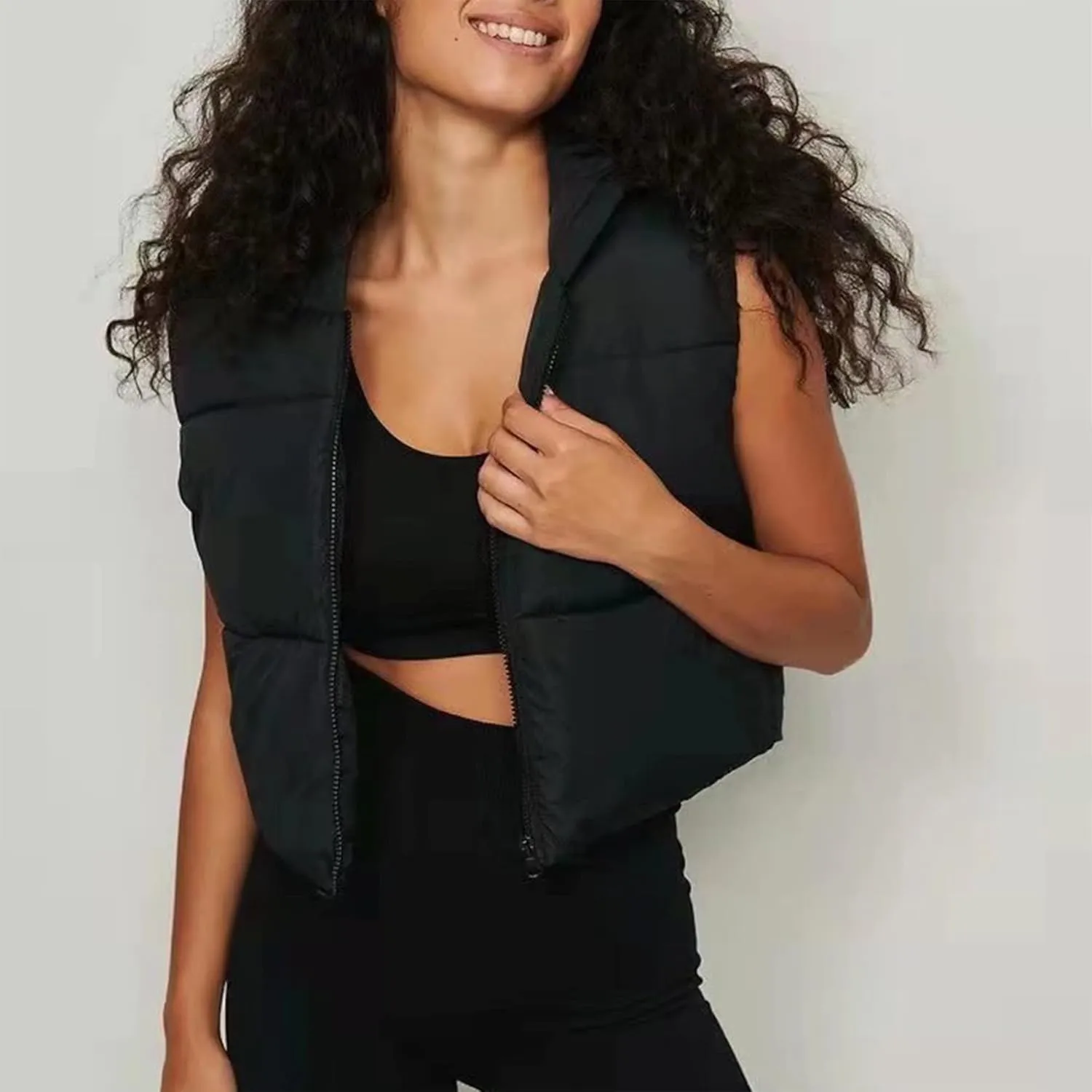 Hixiaohe Women's Winter Crop Vest Puffer Lightweight Stand Collar Padded Vest Zip Up Sleeveless Jacket