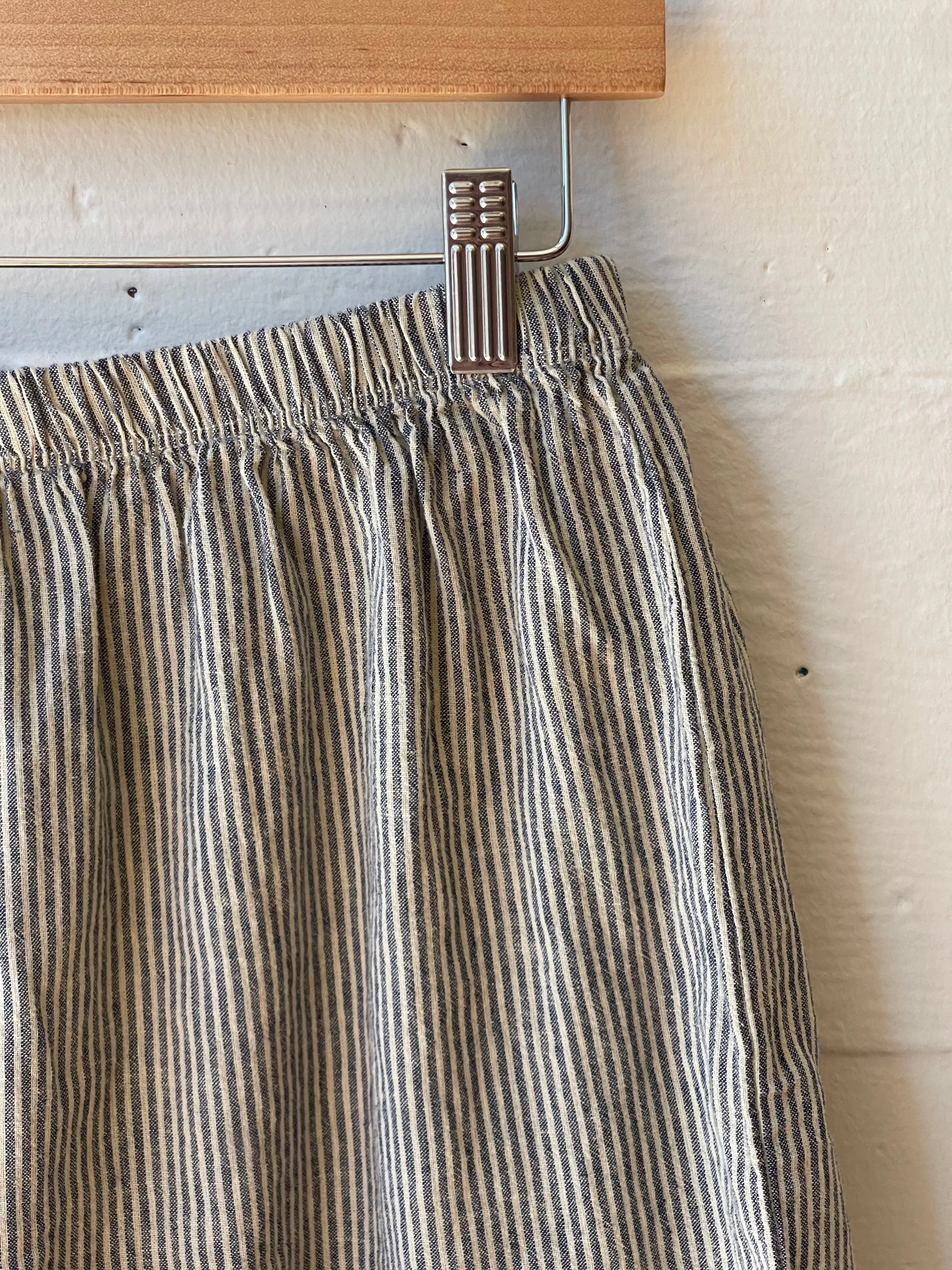 LA RELAXED Linen Simple Short - ( select size )