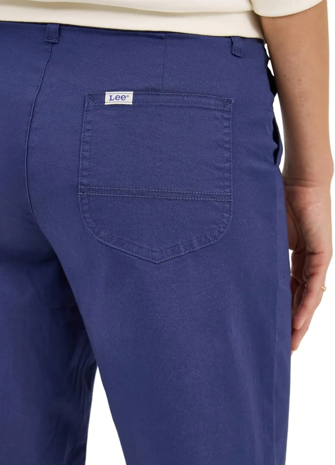 Lee Women's Ultra Lux Comfort with Flex-to-go Utility Bermuda Short