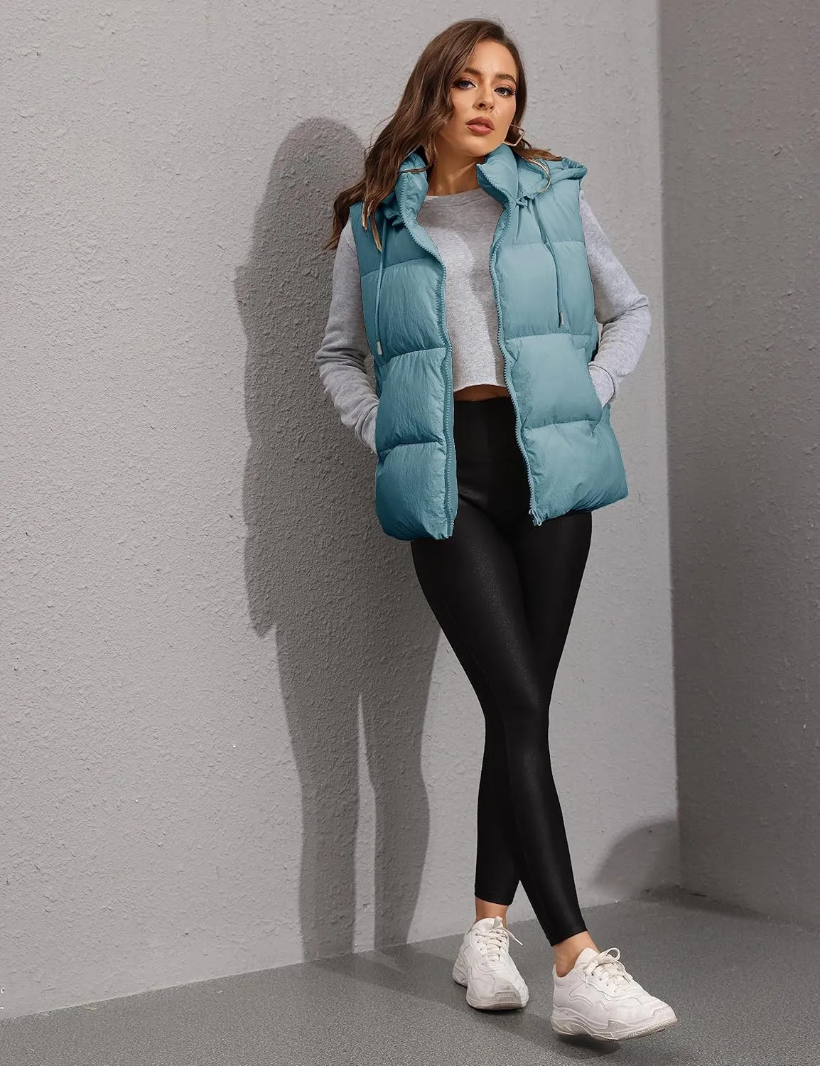 Lentta Women's Sleeveless Quilted Winter Warm Hooded Puffer Vest Padded Gilet Coat