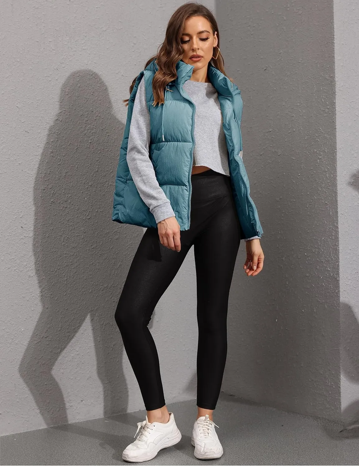 Lentta Women's Sleeveless Quilted Winter Warm Hooded Puffer Vest Padded Gilet Coat