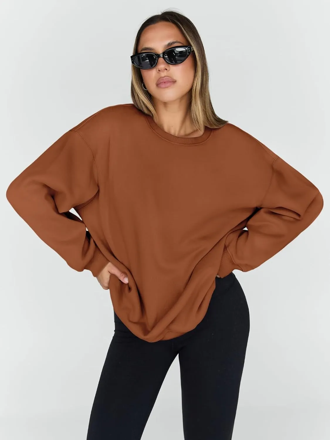 Trendy Queen Sweatshirts for Women Hoodies Oversized Crewneck Tops Sweaters Comfy Fall Winter Outfits Clothes 2025 Fashion