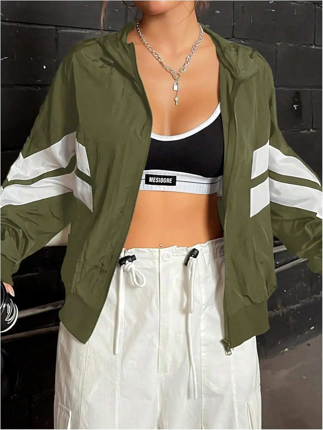 Verdusa Women's Color Block Zip Up Hooded Jacket Outerwear Loose Windbreaker Jackets