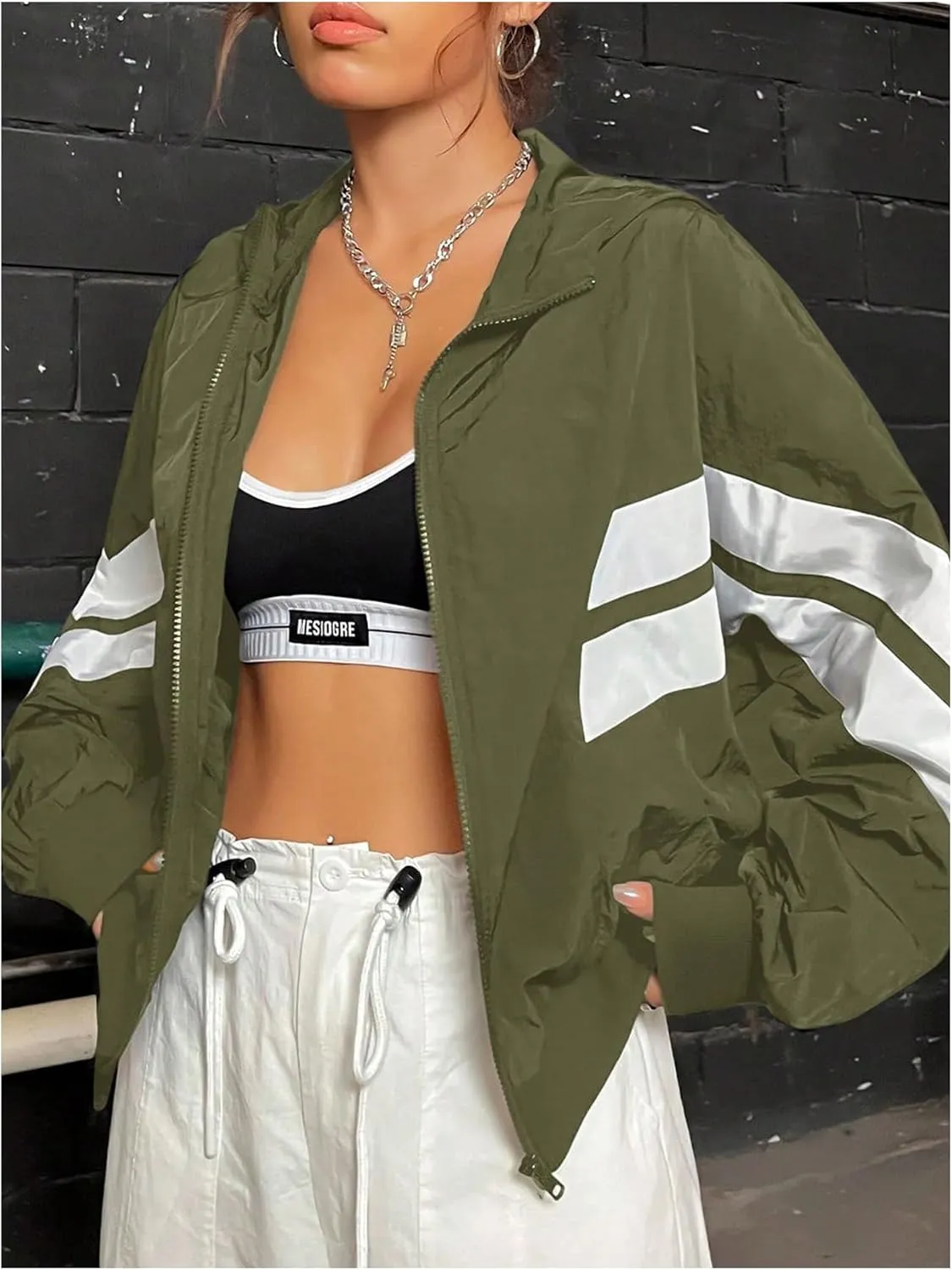 Verdusa Women's Color Block Zip Up Hooded Jacket Outerwear Loose Windbreaker Jackets