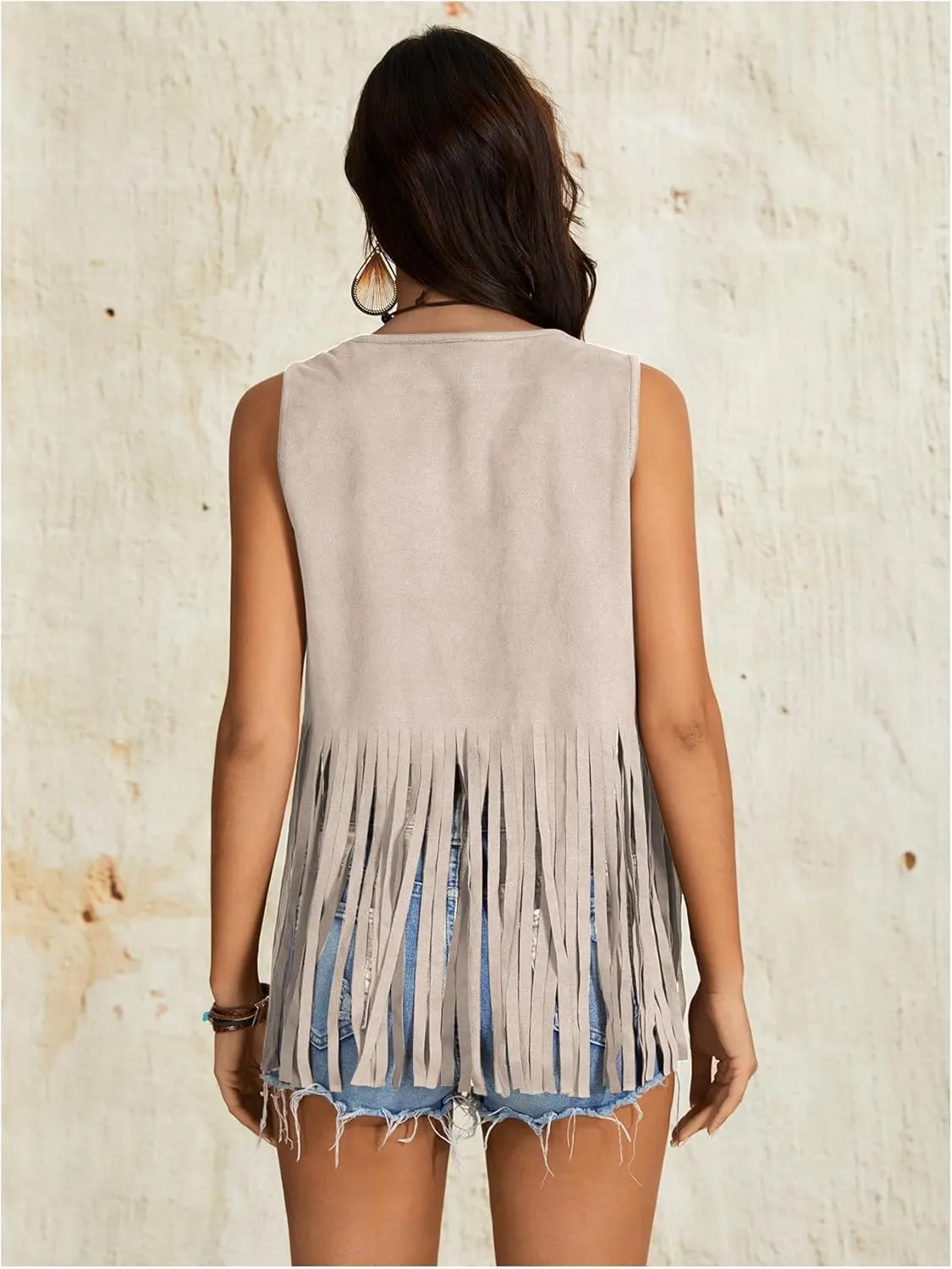 Verdusa Women's Fringe Rivets Sleeveless Vest Cardigan Casual Tassel Outerwear