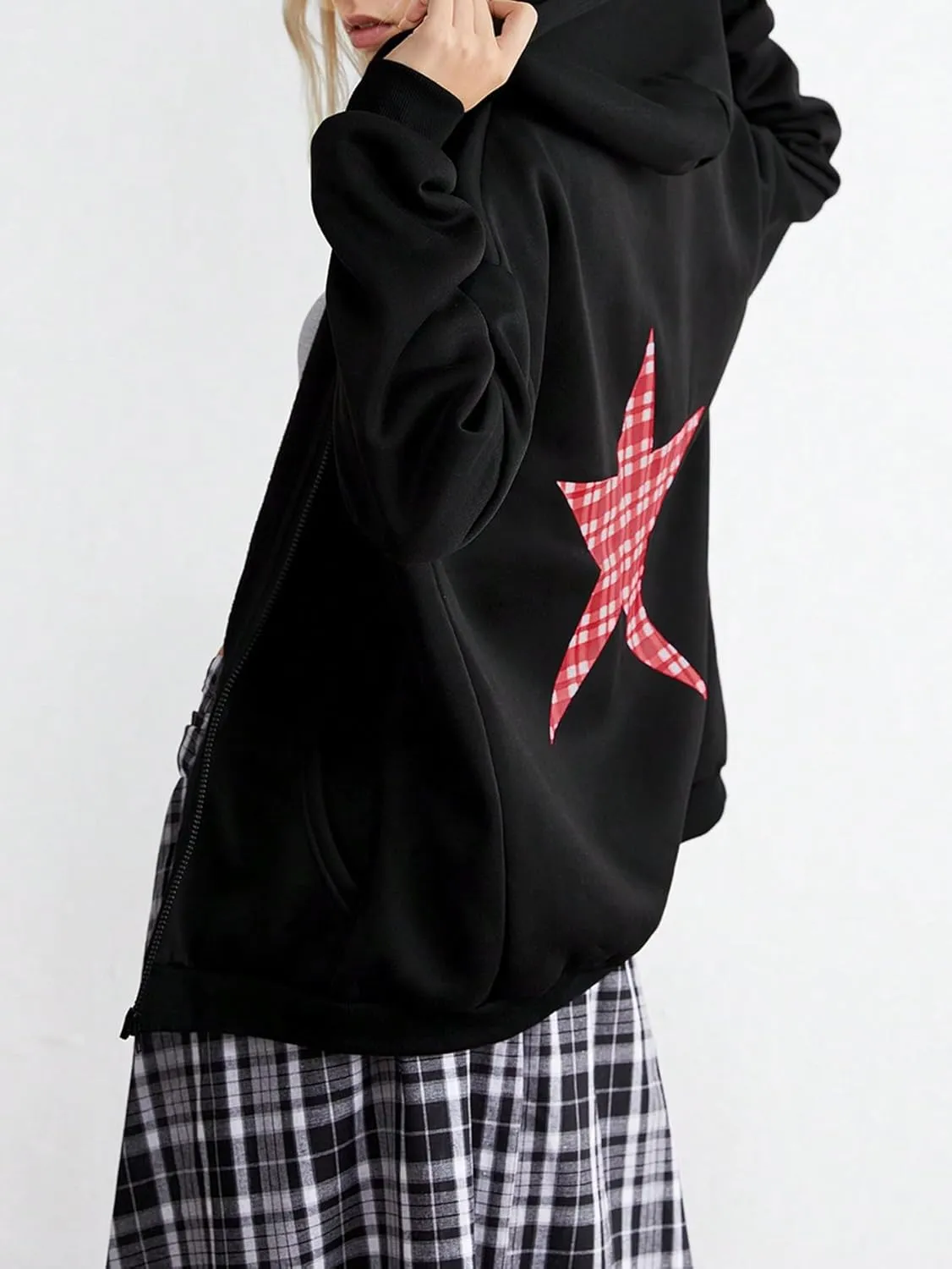 Verdusa Women's Oversized Zip Up Hoodie Graphic Long Sleeve Drawstring Jacket Outerwear