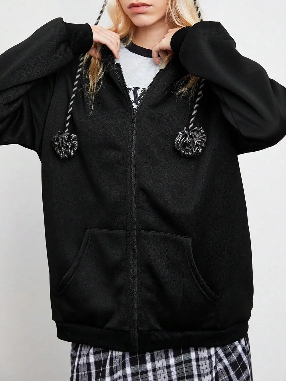 Verdusa Women's Oversized Zip Up Hoodie Graphic Long Sleeve Drawstring Jacket Outerwear