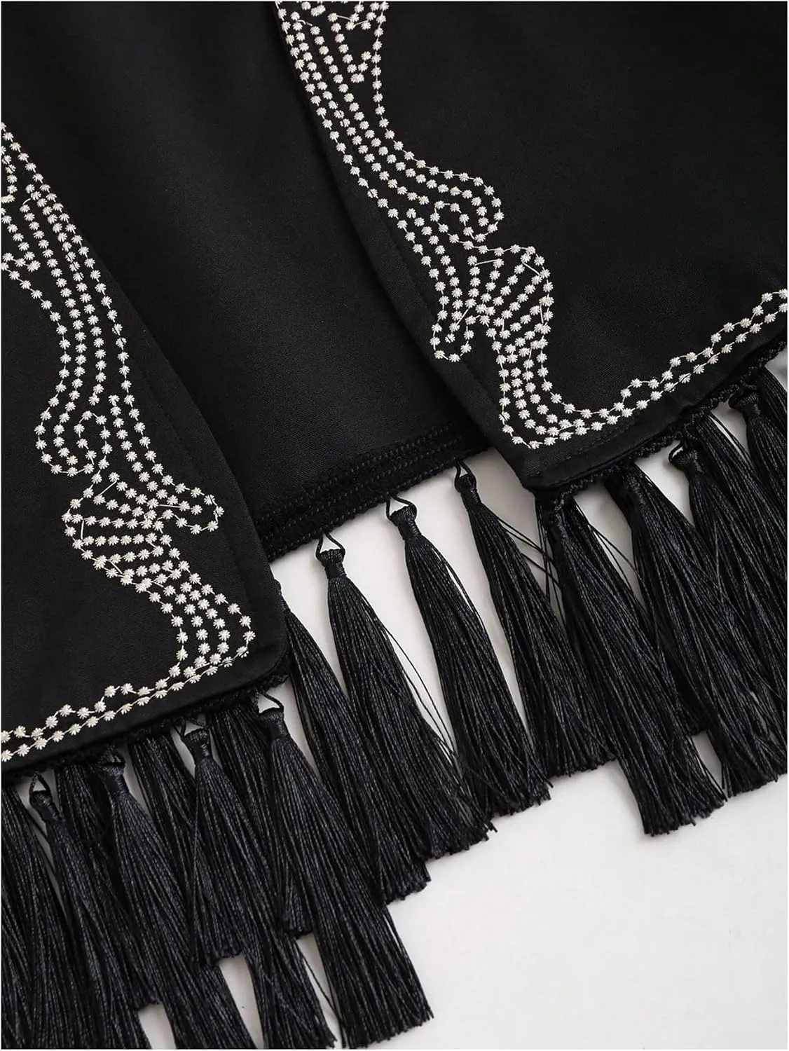 Verdusa Women's Tassel Sleeveless Embroidery Open Front Cardigan Vest Fringe Outerwear