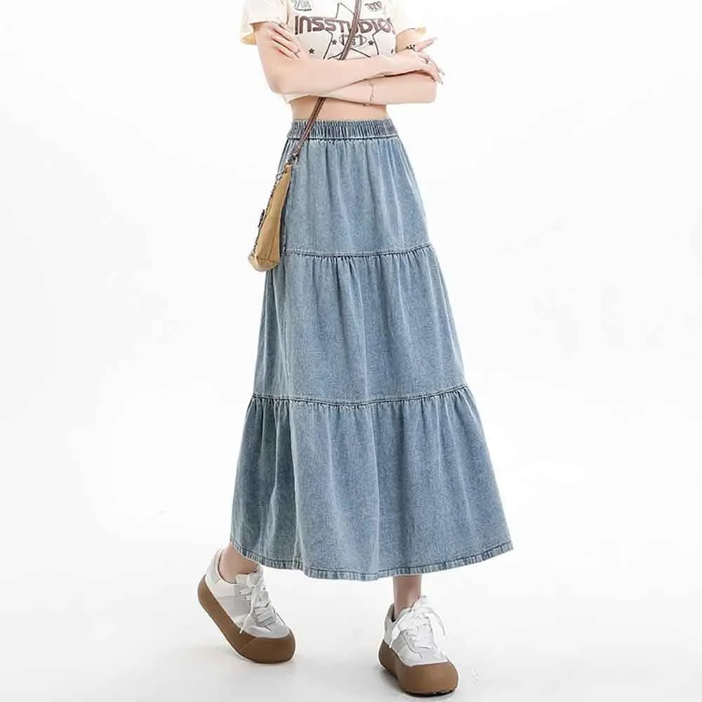 Vintage denim skirt with elastic waistband and high waisted A-line skirt, fashionable denim midi skirt