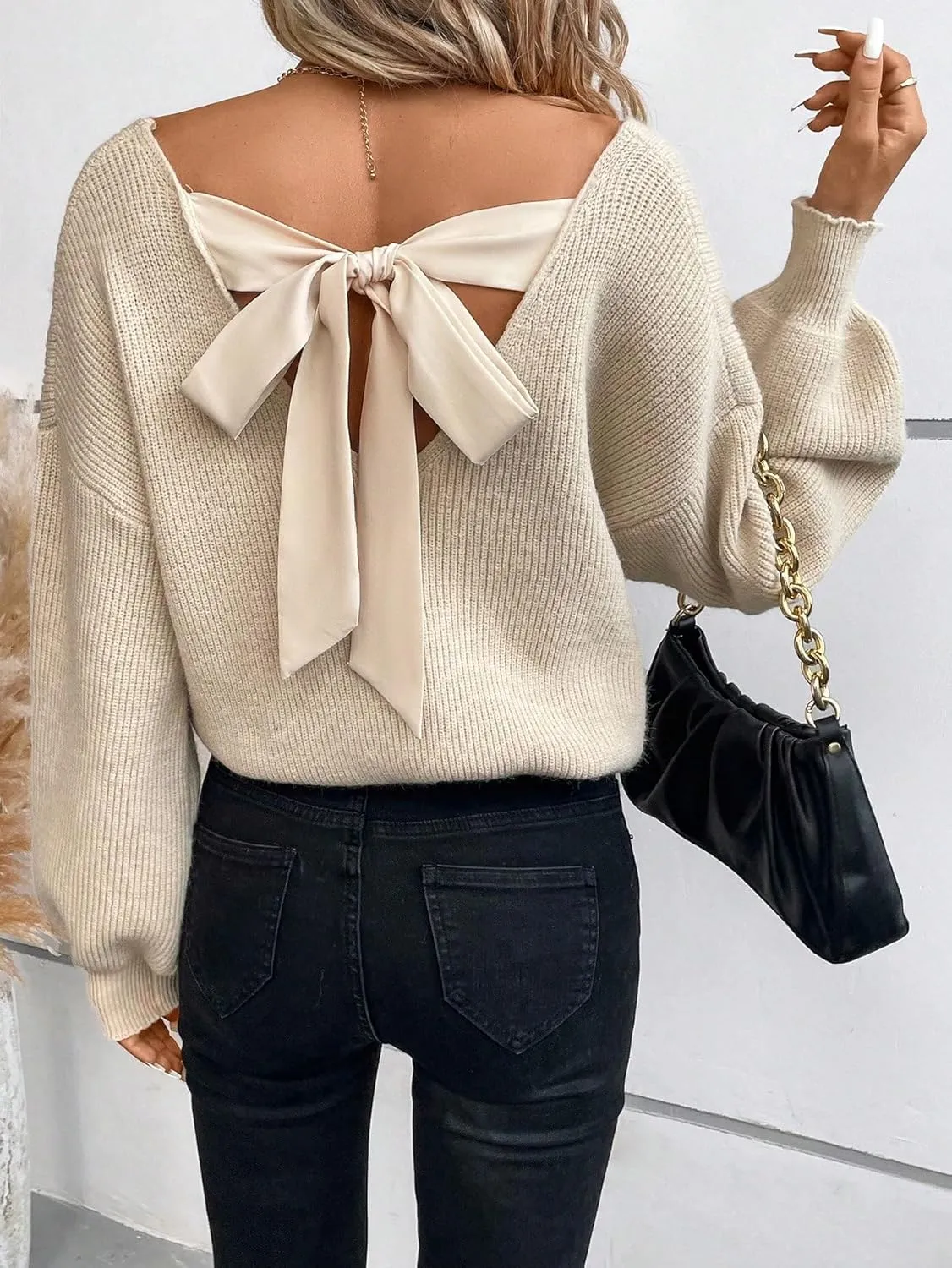 WDIRARA Women's Bow Sweaters Long Sleeve Backless V Neck Oversized Knit Pullover Sweater