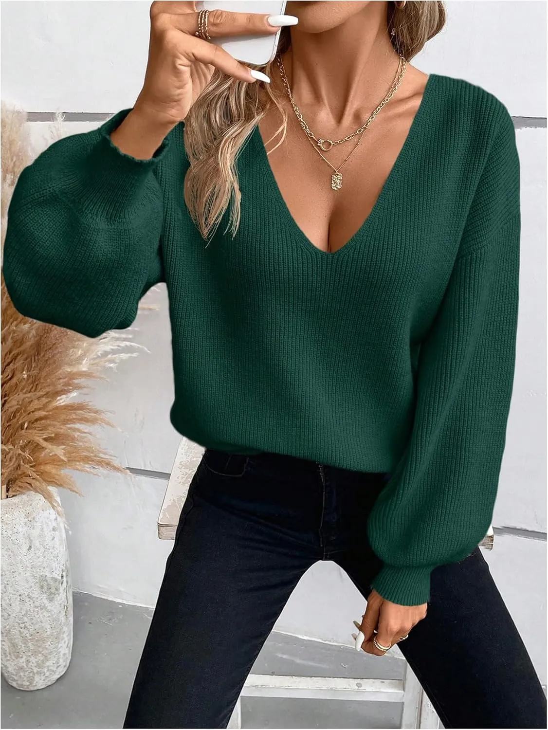 WDIRARA Women's Bow Sweaters Long Sleeve Backless V Neck Oversized Knit Pullover Sweater