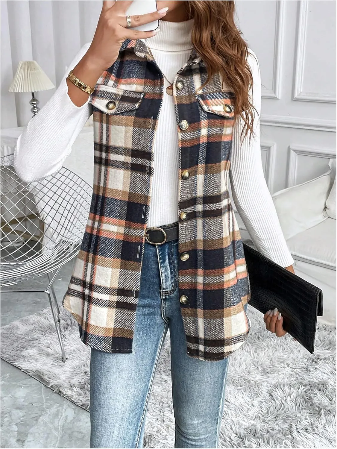 WDIRARA Women's Plaid Vest Button Down Sleeveless Shacket Jacket Collar Outerwear